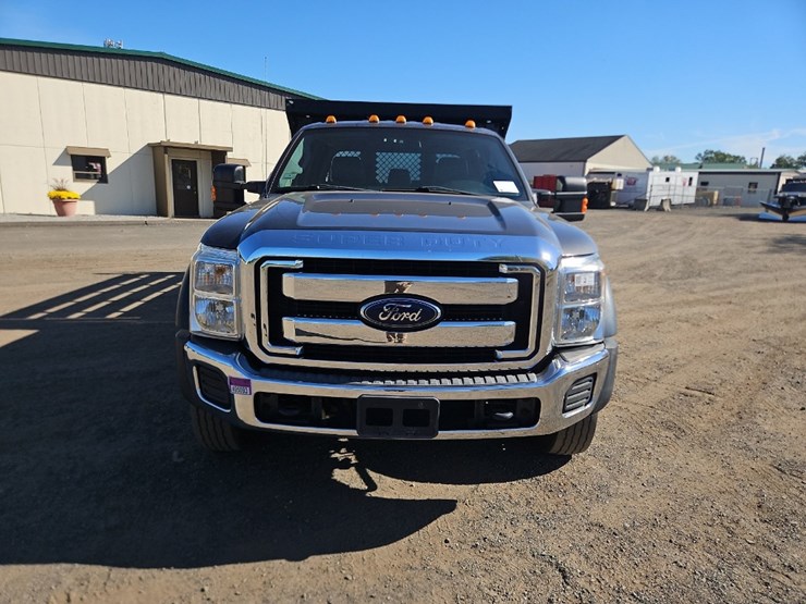 2015-ford-f550-xl-image-8