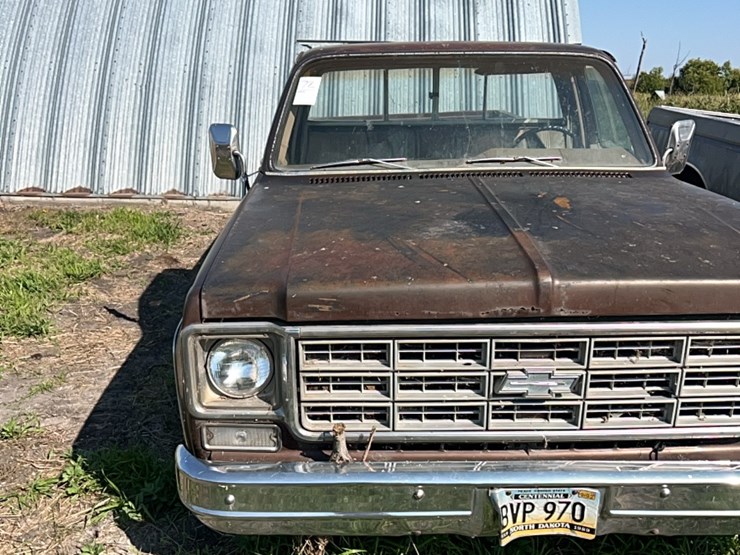 1978-chevy-cheyenne-20-3/4-ton-2-wheel-drive-pick-up,-been-sitting,-sell-as-is-image-6