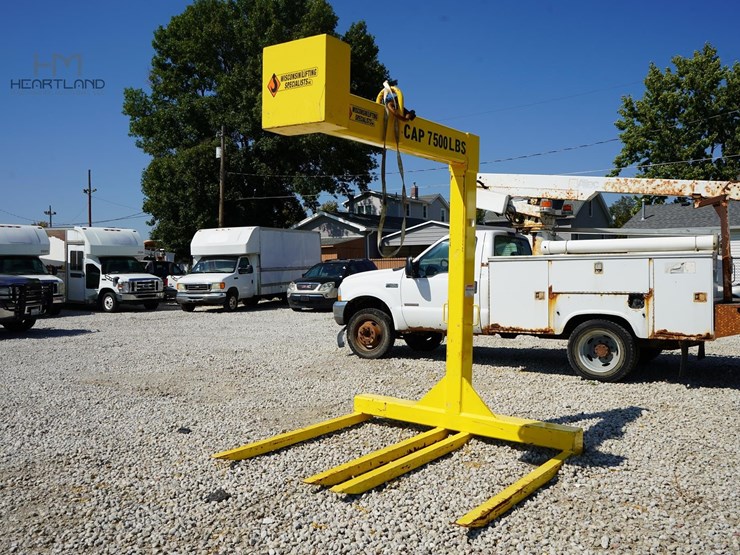 wisconsin-lifting-specialist-inc-7500-lb-4003-image-4