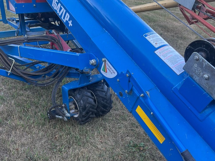 grainbelt-1547-conveyor,-self-propelled,-like-new,-equipped-with-26.5-kohler-gas-twin-cylinder-engine,-excellent-condition-image-17