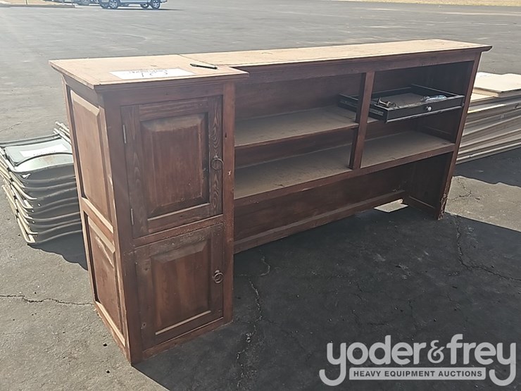 book-shelf-w/end-cabinets-image-1