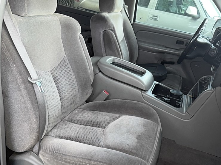 2006-4wd-chevy-avalanche,-az-vehicle,-no-rust,-206,972-miles,-runs-great-image-38
