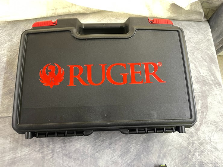 #4040-•-ruger-57,-sn:-644-04657-image-14