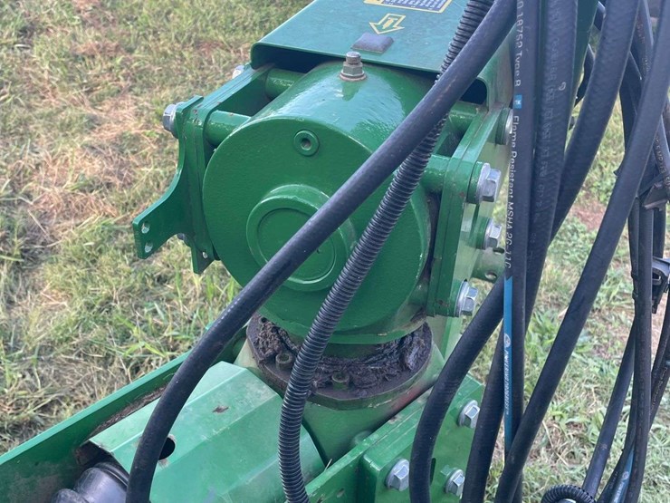 2024-john-deere-c350-disc-mower-conditioner-image-10