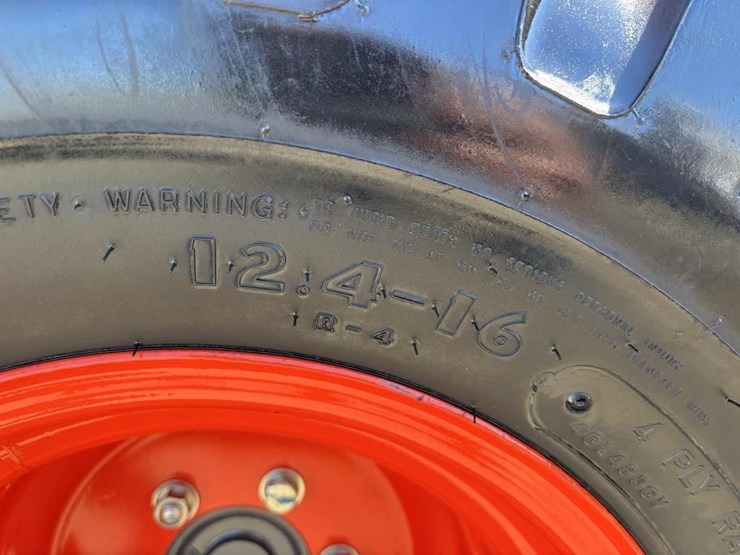 2020-kubota-b26-image-26