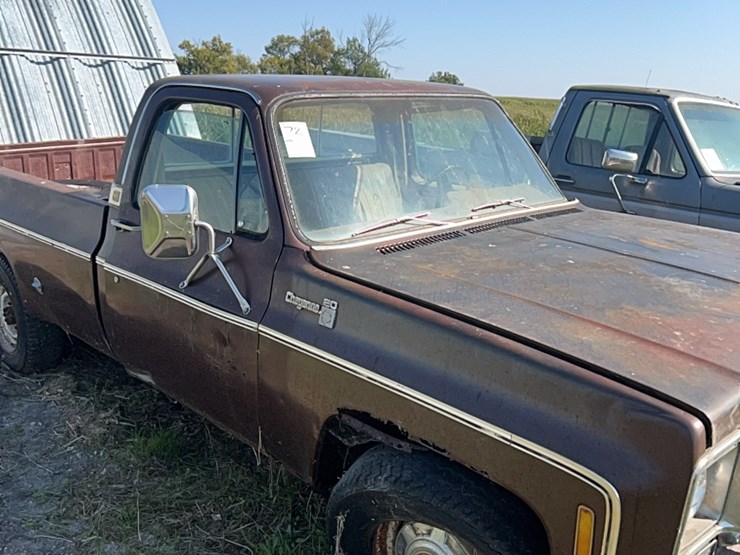 1978-chevy-cheyenne-20-3/4-ton-2-wheel-drive-pick-up,-been-sitting,-sell-as-is-image-17