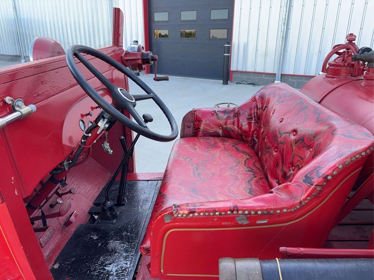 1931-chevrolet-fire-truck-image-40