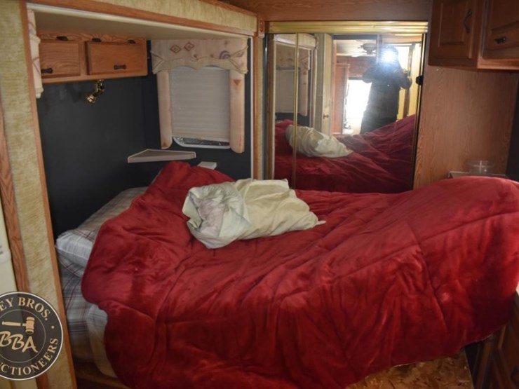 2003-holiday-rambler-presidential-34rlt-39714-image-13