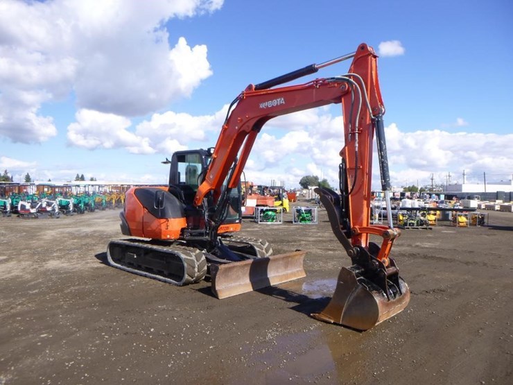 2017-kubota-kx080-image-2