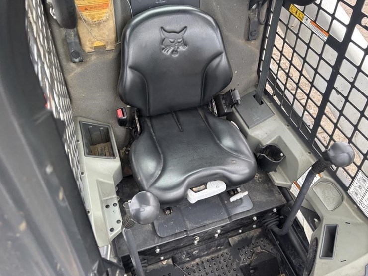 2021-bobcat-t770-image-20