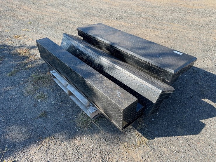set-of-(3)-truck-tool-boxes-image-3
