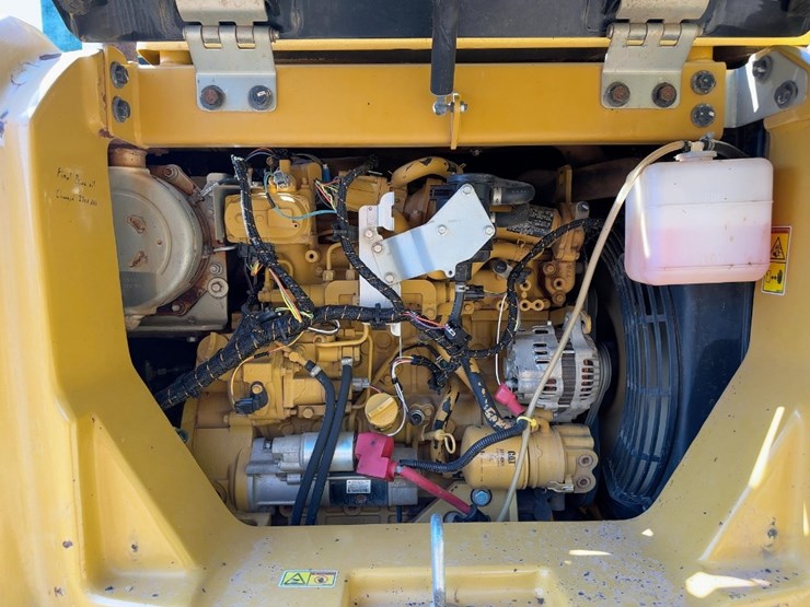 2015-caterpillar-308e2-cr-image-34