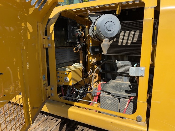2018-caterpillar-313flgc-image-33