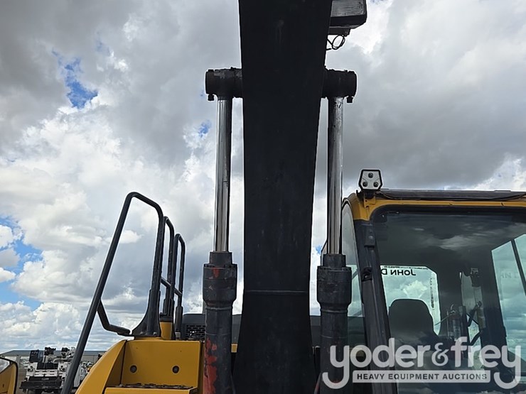 2022-deere-130g-image-31