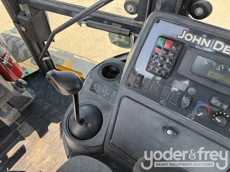 deere-310sl-image-26