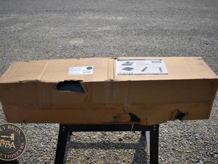 landhero-grass-proof-cloth,-10-ft-x-300-ft,-image-1