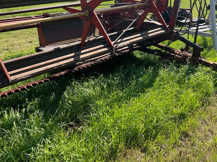 18’-versatile-swather-image-6