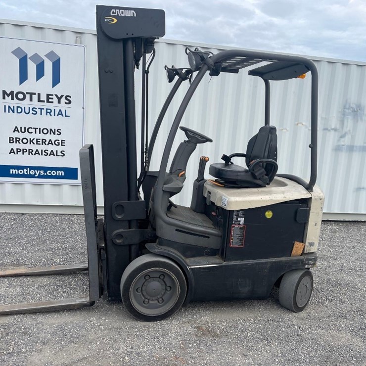 2011 Crown 18-085VP-23 5000LB Electric Warehouse Forklift