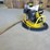 gas-powered-concrete-vibrator-image-2