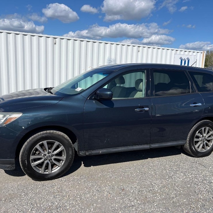 2014 NISSAN PATHFINDER