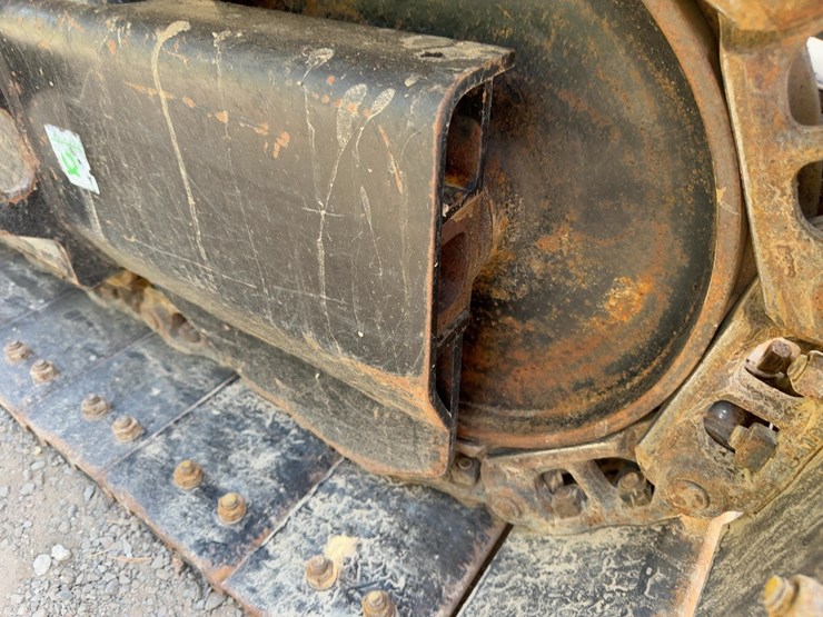 2017-caterpillar-307e2-image-15