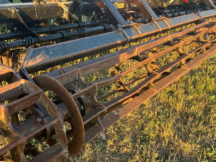 mandako-model-t4030-vertical-tillage-image-26
