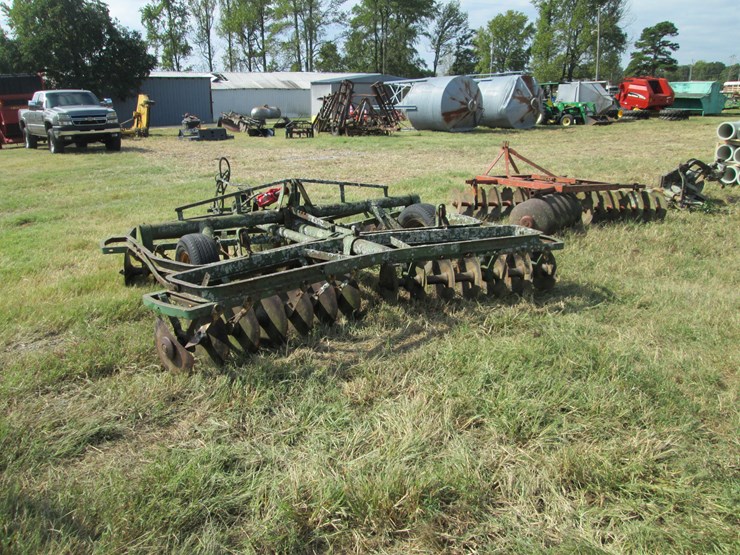 john-deere-10-image-4