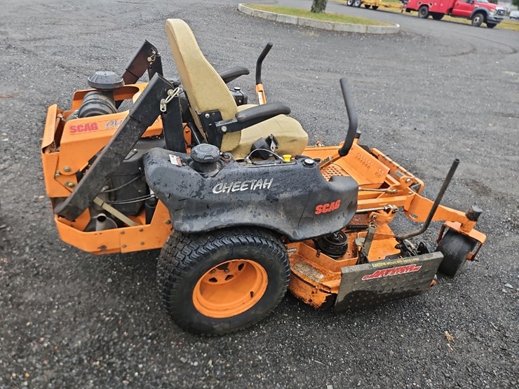 scag-cheetah-zero-turn-mower-image-4