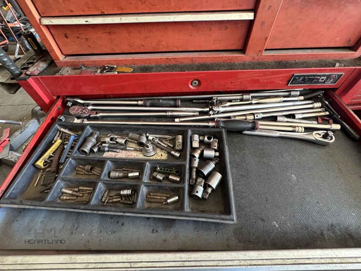 matco-rolling-tool-box-w/sktools-top-chest--fully-matco-rolling-tool-box-w/sktools-top-chest--fully-image-16