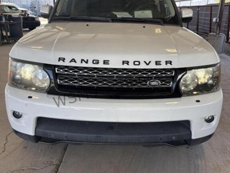 2012-land-rover-range-rover-image-3