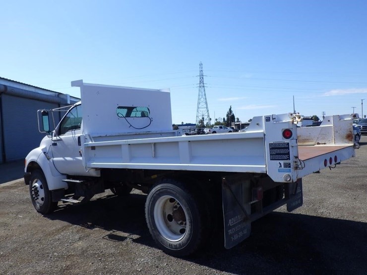 2001-ford-f650-image-4