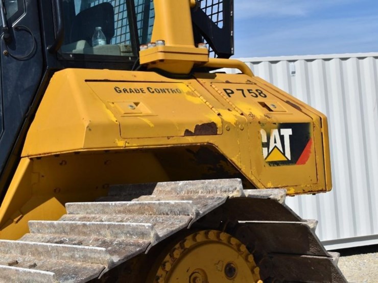 2020-caterpillar-d6n-lgp-image-79