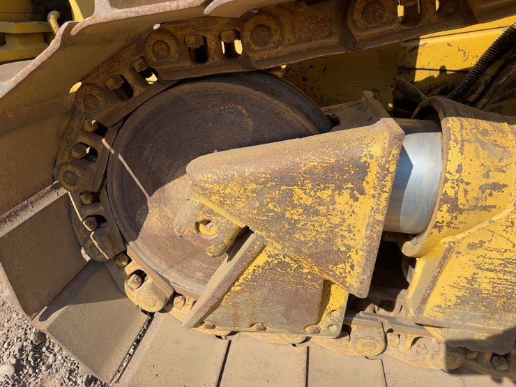 1993-caterpillar-d4h-xl-image-26