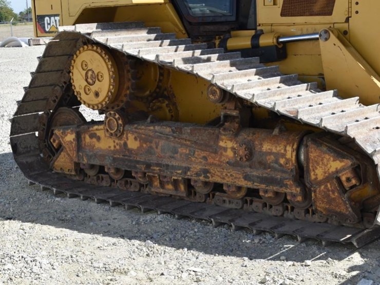 2020-caterpillar-d6n-lgp-image-83