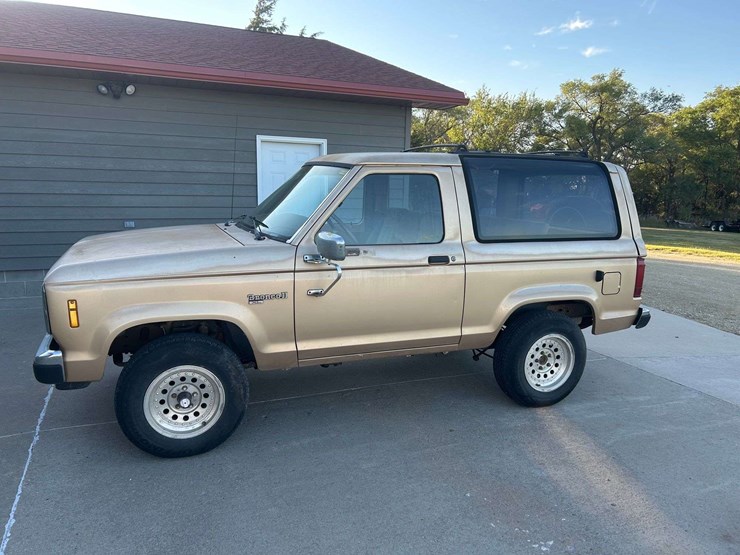 1988-bronco-ii-image-1
