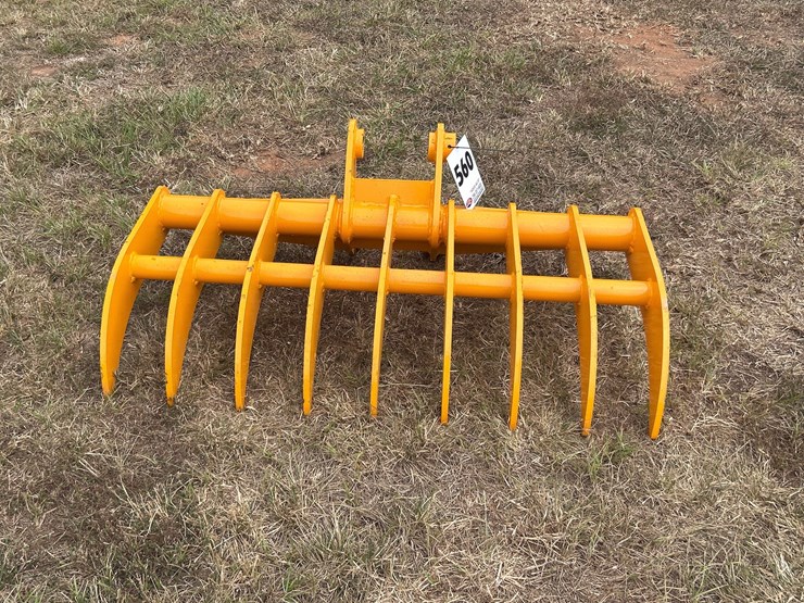caterpillar-305-image-3