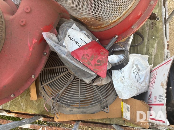 case-ih-810-image-9