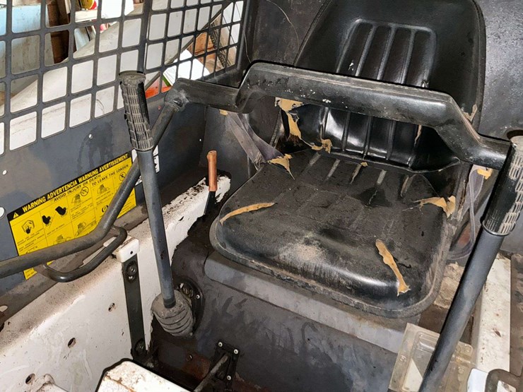 bobcat-642b-image-9