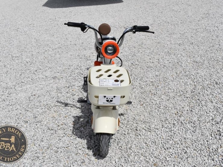 electric-scooter,-two-seater,-image-12