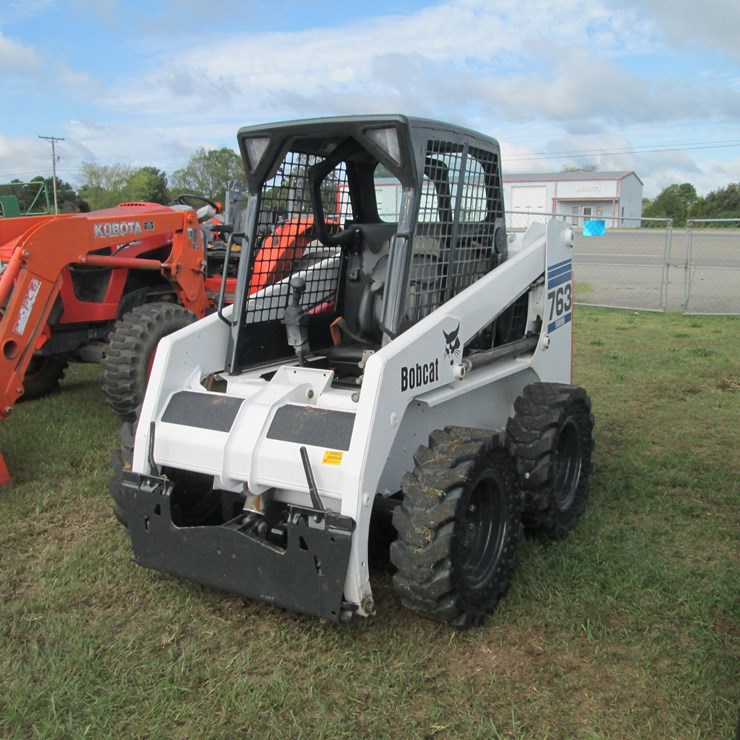 2003 BOBCAT 763