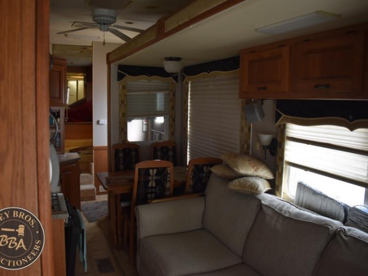 2003-holiday-rambler-presidential-34rlt-39714-image-31