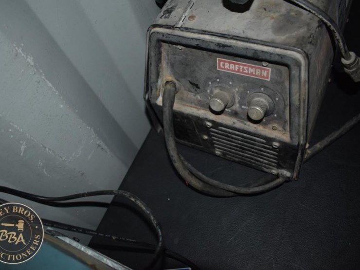 craftsman-wire-feed-welder,-electric,-110/120v,-30-140-amps-image-2