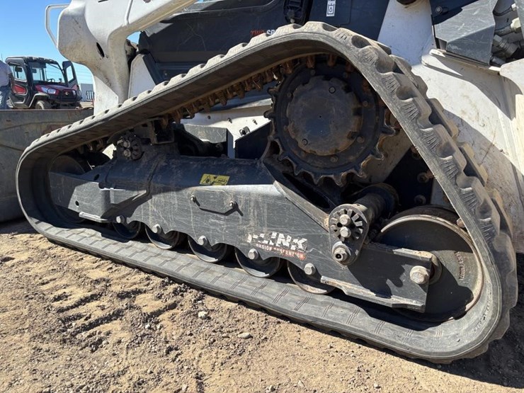 2023-bobcat-t86-image-16