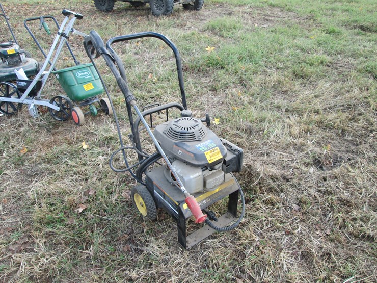 #29240-•-john-deere-hr2400g-1.0gpm-pressure-washer-image-2