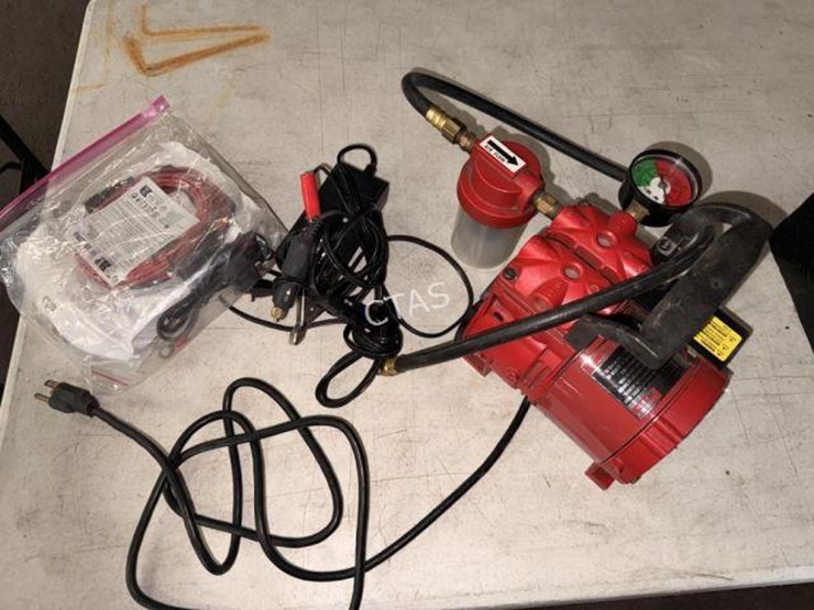 #21-•-milwaukee-vacuum-pump-in-tool-box-image-2