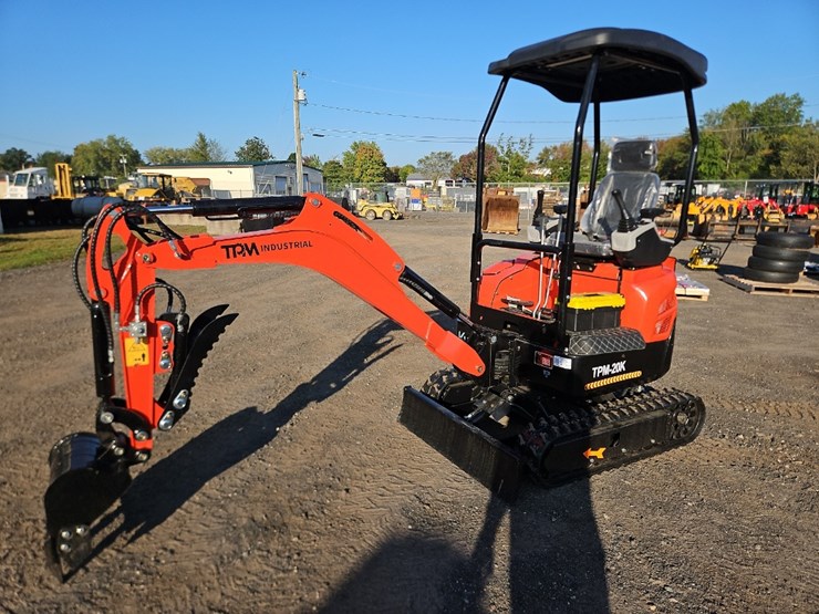 tpm-industrial-tpm-20k-mini-excavator-image-1
