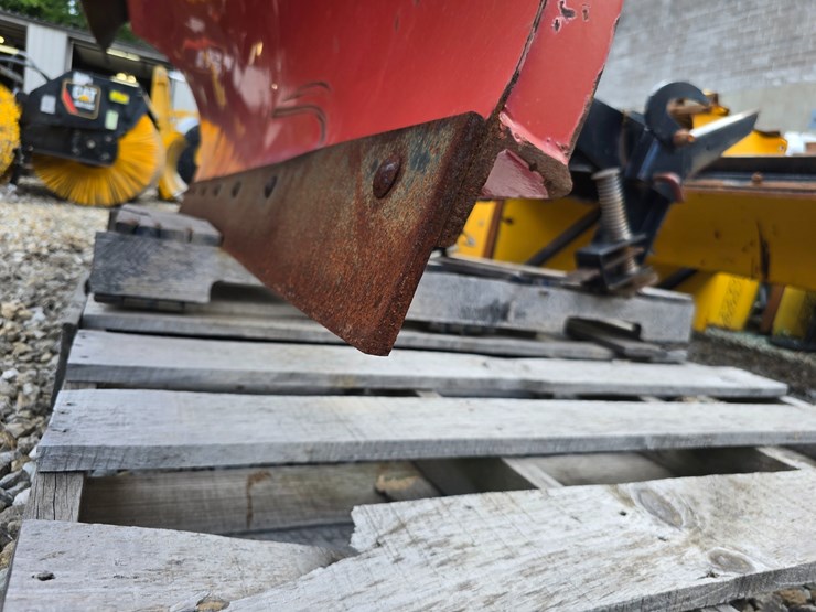 #21091-•-western-7-foot-6-inch-pro-plow-image-9