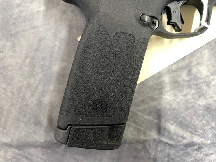 #4038-•-smith-&-wesson-m&p-22-magnum,-sn:-pjy9769-image-14