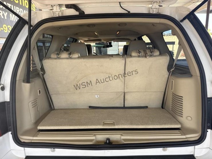 2016-ford-expedition-image-9