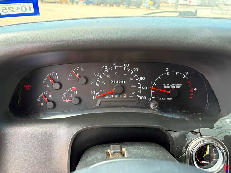 2008-ford-f750-image-12